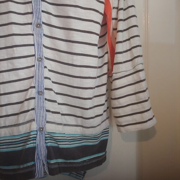 We The Free School House Tee Button Down Boho Coastal Beachy Oversize M - Picture 6 of 13